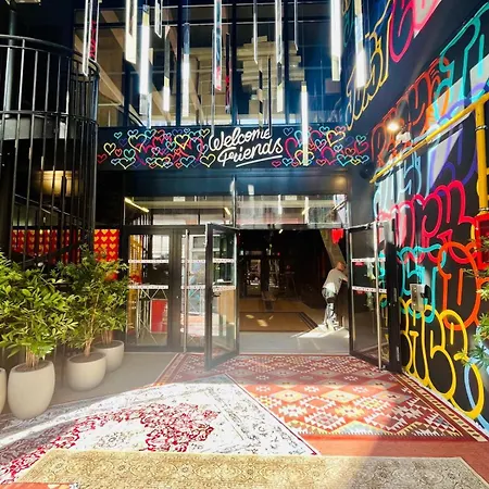 Jost Centre Hotel 3*